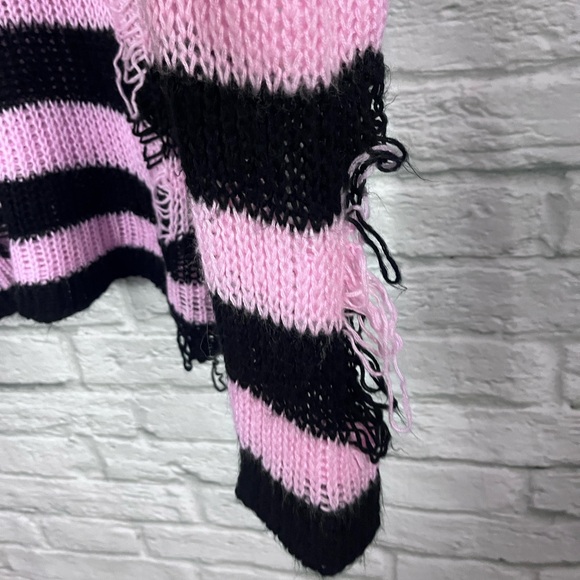 Killstar Size Large Bad Blossoms Knit Sweater Pink And Black Distressed Gothic - Picture 10 of 16